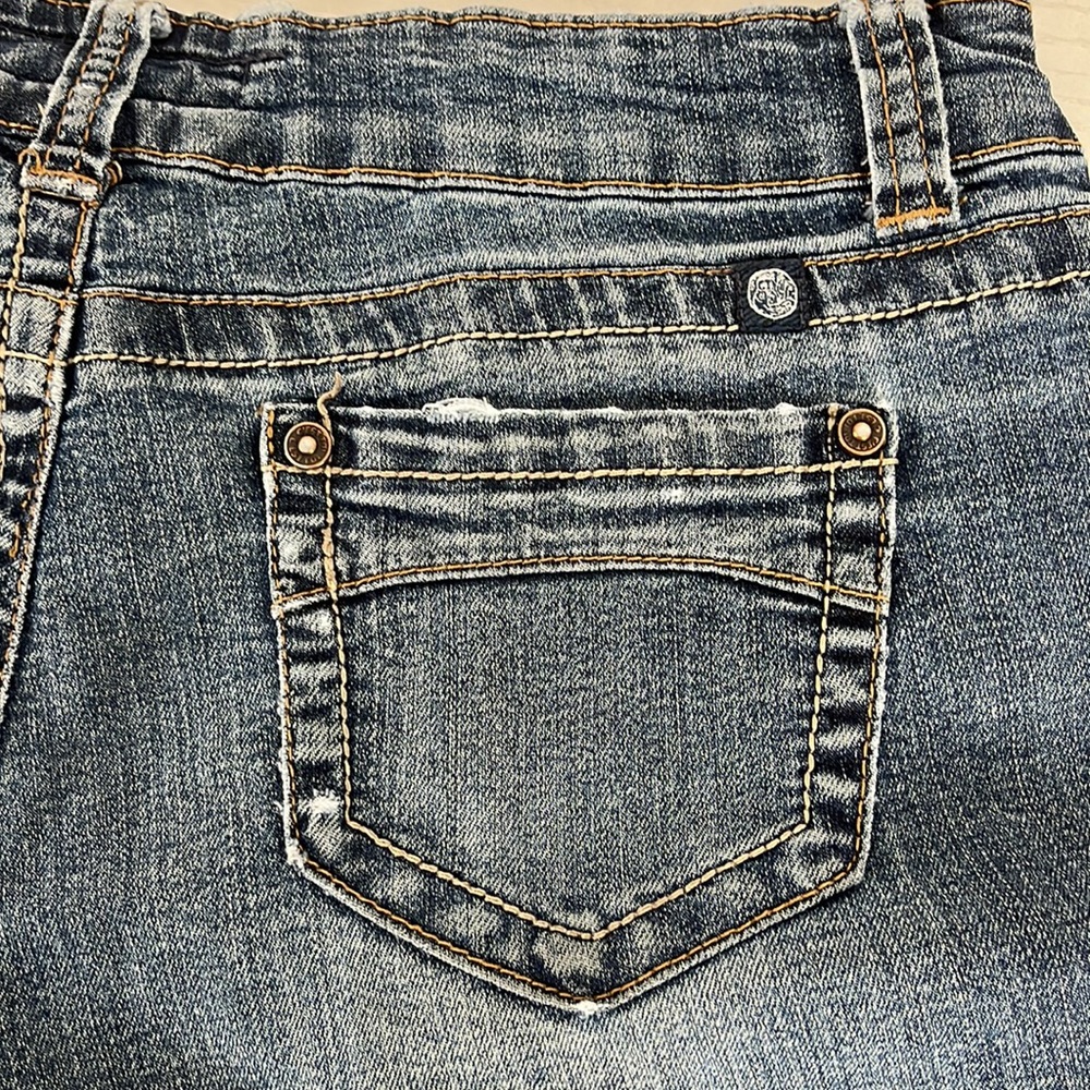Cest TOI Women's Jean Shorts Dark Wash Siz M - Picture 4 of 9